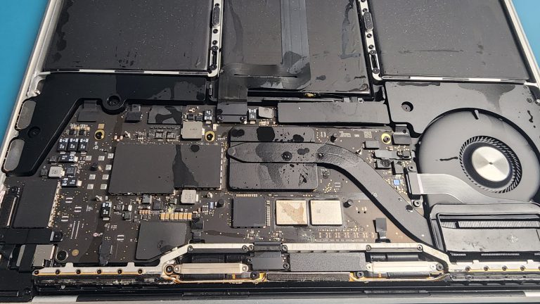 Macbook pro 2019 liquid damage